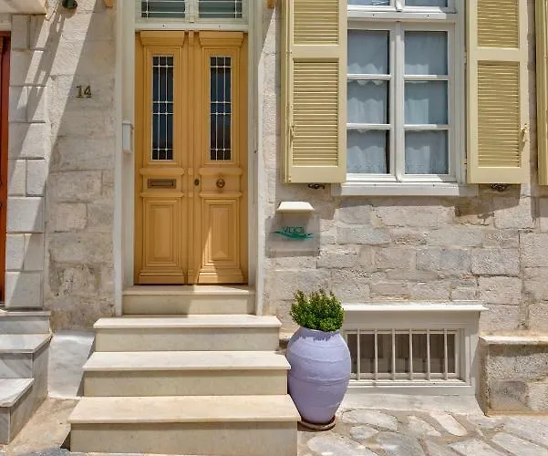 Island Of Luxury Ermoupoli